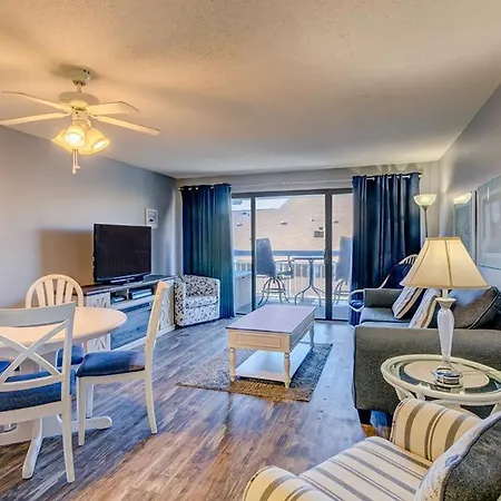 6 Person Condo With Ocean Views